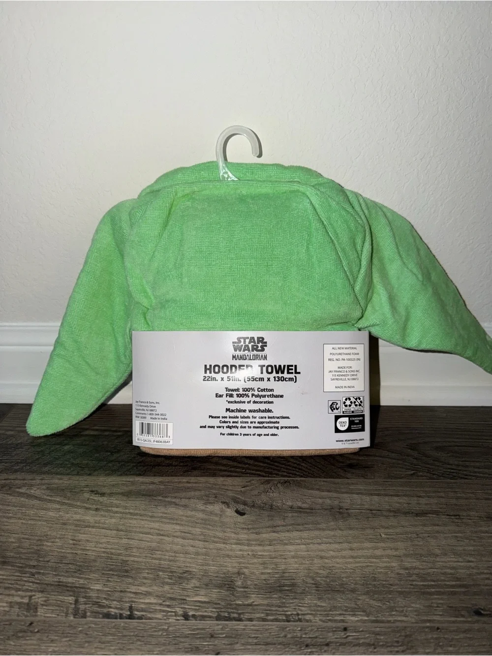 Disney Star Wars Grogu Hooded Towel - Light Green